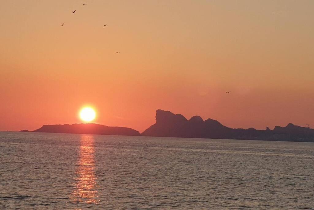 Studio Vue Mer Terrasse La Ciotat Buitenkant foto